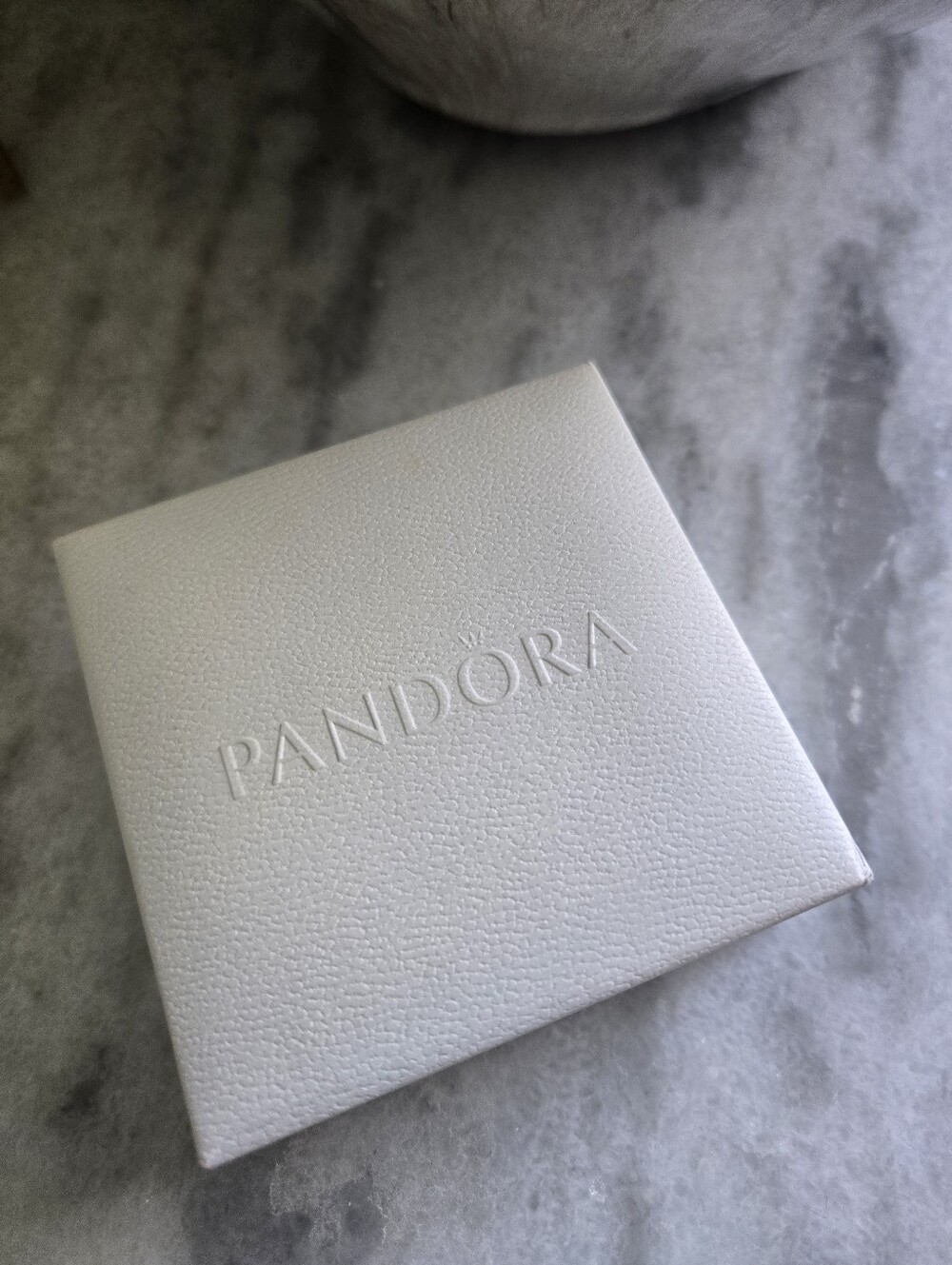Pandora White Jewelry Gift Box – Empty